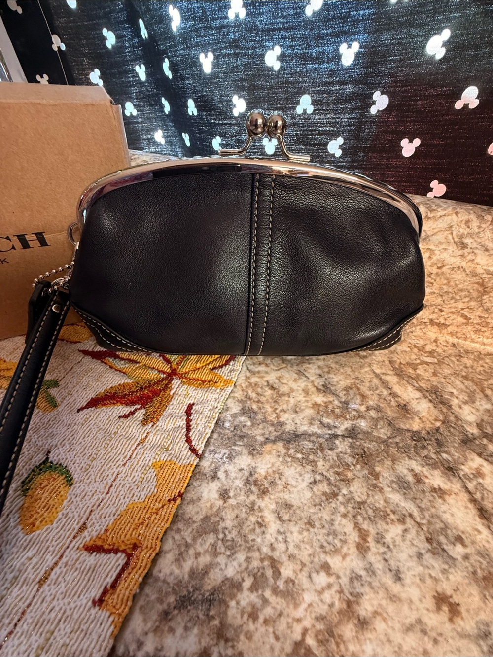 Coach Black Leather Kisslock Wristlet Clutch - Picture 2 of 7